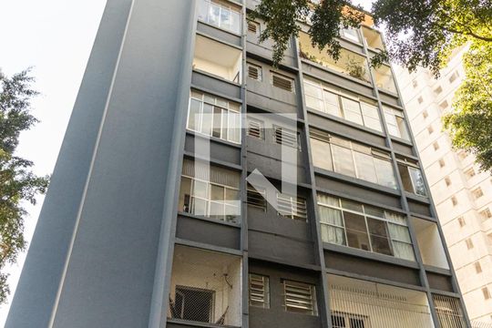 Fachada de kitnet/studio para alugar com 1 quarto, 35m² em Vila Buarque, São Paulo