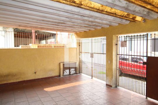 Garagem de casa à venda com 3 quartos, 130m² em Casa Verde, São Paulo