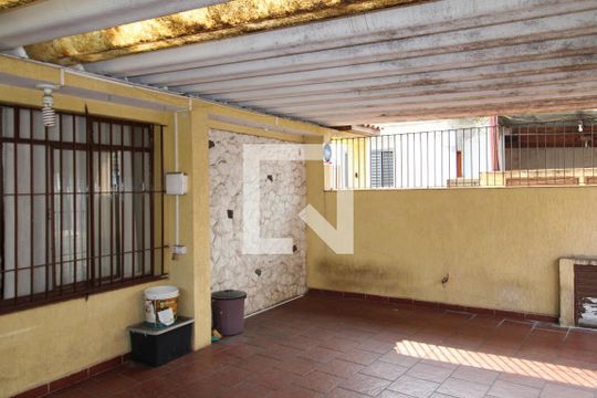 Garagem de casa à venda com 3 quartos, 130m² em Casa Verde, São Paulo