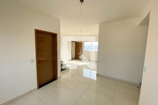 Sala de apartamento à venda com 3 quartos, 170m² em Jardim Industrial, Contagem