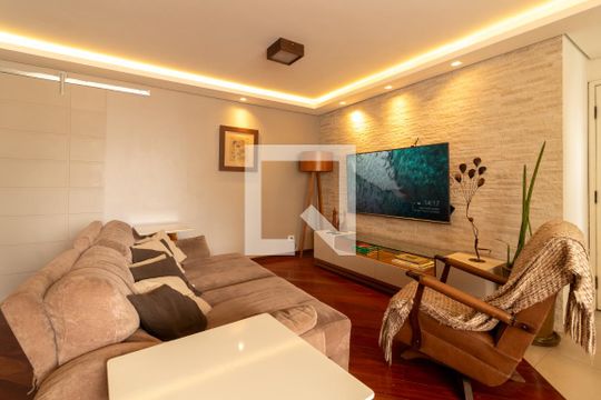 Apartamento para alugar com 4 quartos, 160m² em Jardim Ampliação, São Paulo