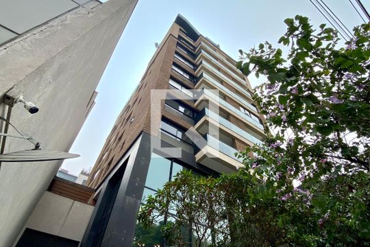Fachada de apartamento para alugar com 1 quarto, 70m² em Sumarezinho, São Paulo