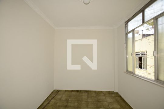 Quarto 1 de apartamento para alugar com 2 quartos, 45m² em Madureira, Rio de Janeiro