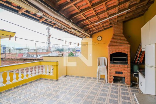 Quintal de casa à venda com 2 quartos, 180m² em Vila Dourados, São Bernardo do Campo