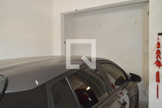 Garagem de casa à venda com 3 quartos, 90m² em Vila Dom Pedro I, São Paulo