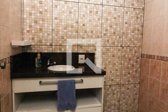Lavabo de casa à venda com 4 quartos, 140m² em Aberta dos Morros, Porto Alegre