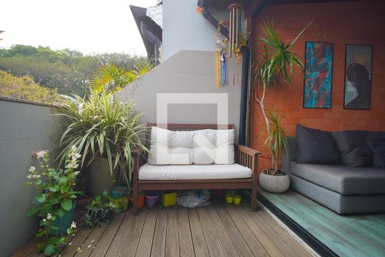 Varanda de apartamento à venda com 2 quartos, 108m² em São João, Porto Alegre