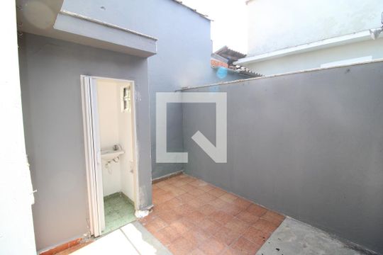 Quintal de casa para alugar com 3 quartos, 110m² em Vila Dom Pedro Ii, São Paulo