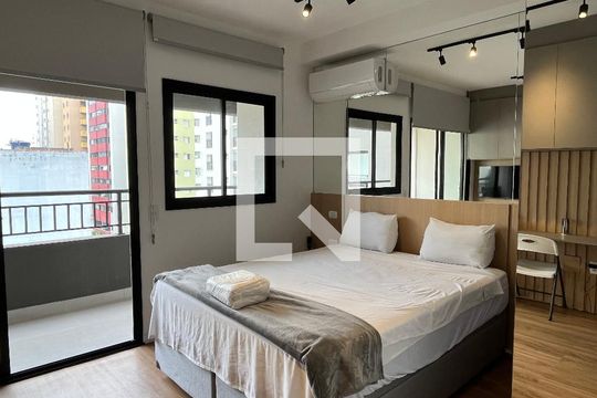 Kitnet/Studio para alugar com 0 quarto, 27m² em Mirandópolis, São Paulo