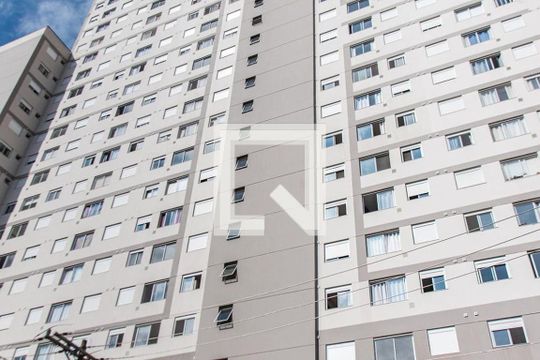 Fachada de apartamento para alugar com 2 quartos, 36m² em Cambuci, São Paulo