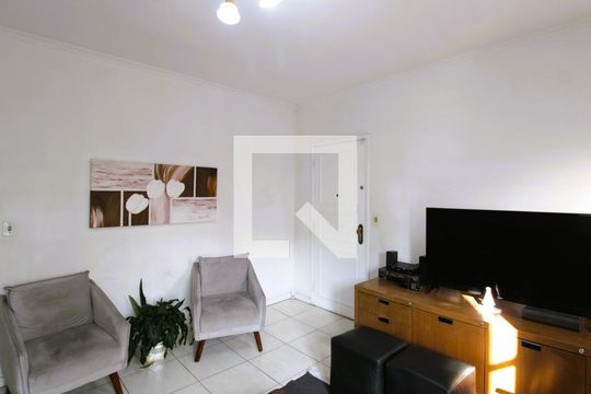 Sala de casa à venda com 3 quartos, 200m² em Vila Pedra Branca, São Paulo