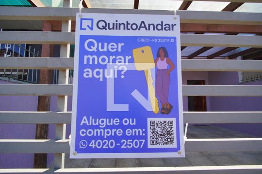 Placa de casa à venda com 3 quartos, 218m² em Sarandi, Porto Alegre
