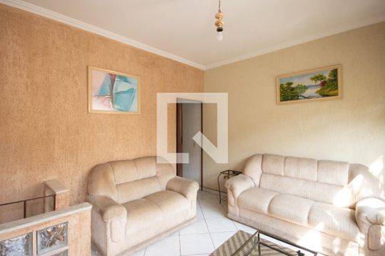 Casa à venda com 3 quartos, 112m² em Parque Vitoria, São Paulo