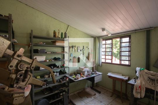Quarto de Serviço de casa à venda com 3 quartos, 112m² em Parque Vitoria, São Paulo