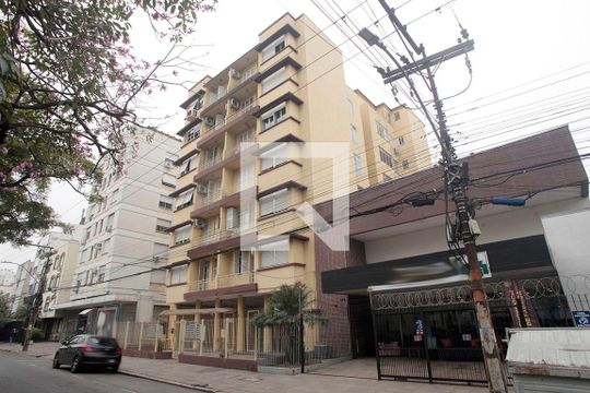 Fachada de apartamento para alugar com 2 quartos, 62m² em Azenha, Porto Alegre
