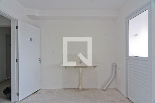 Cozinha de apartamento para alugar com 2 quartos, 37m² em Vila Brasilandia, São Paulo