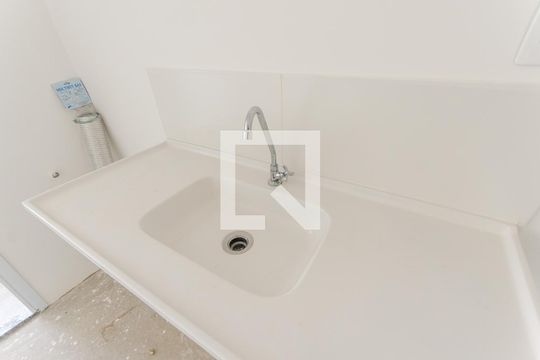 Cozinha de apartamento para alugar com 2 quartos, 38m² em Vila Brasilandia, São Paulo