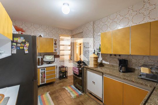 Cozinha de apartamento à venda com 3 quartos, 143m² em Tijuca, Rio de Janeiro