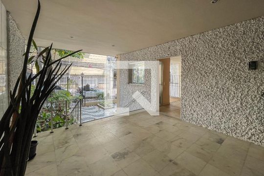 Portaria de apartamento à venda com 3 quartos, 143m² em Tijuca, Rio de Janeiro