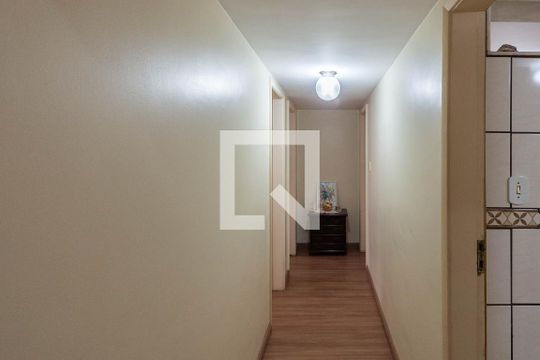 Corredor de apartamento à venda com 3 quartos, 143m² em Tijuca, Rio de Janeiro
