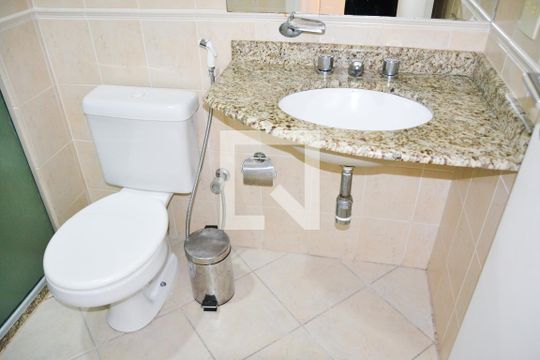 Banheiro de kitnet/studio à venda com 1 quarto, 18m² em Barcelona, São Caetano do Sul