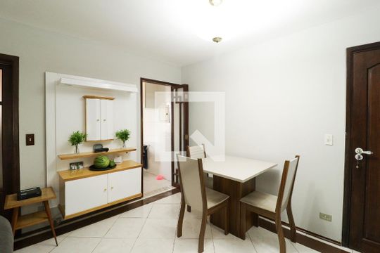 Sala de apartamento para alugar com 2 quartos, 64m² em Jardim das Laranjeiras, São Paulo