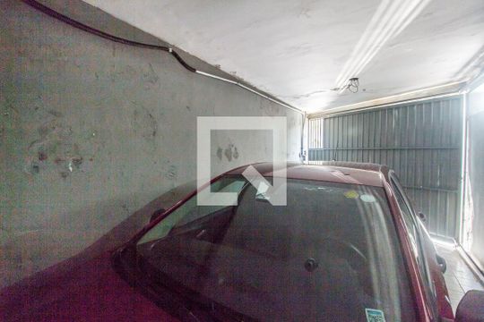 Garagem de casa à venda com 4 quartos, 325m² em Vila São João, Barueri