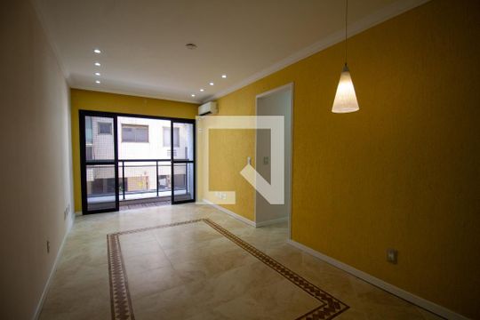 Apartamento à venda com 3 quartos, 70m² em Recreio dos Bandeirantes, Rio de Janeiro