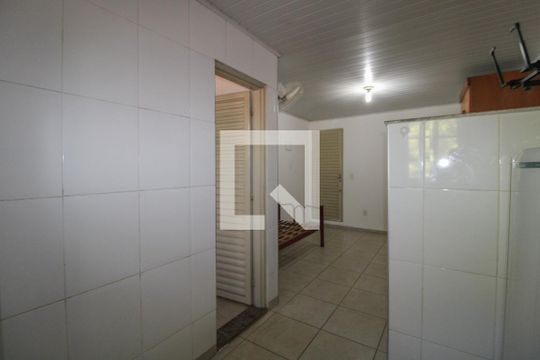 Cozinha de kitnet/studio para alugar com 1 quarto, 30m² em Cidade Universitária, Campinas