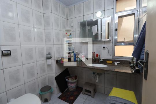 Banheiro de apartamento à venda com 2 quartos, 58m² em Quinta da Paineira, São Paulo