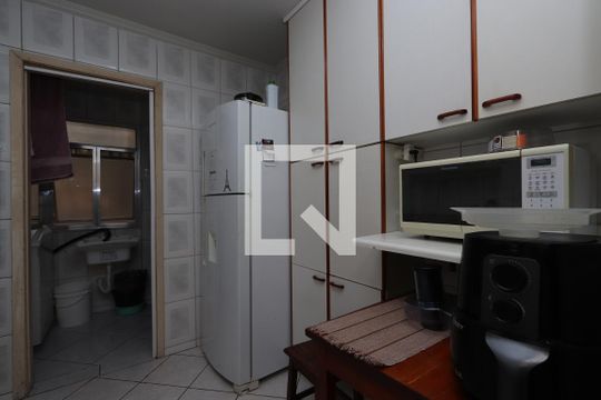 Cozinha de apartamento à venda com 2 quartos, 58m² em Quinta da Paineira, São Paulo