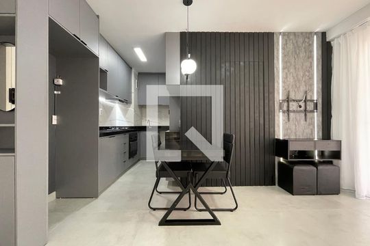 Sala de apartamento à venda com 2 quartos, 40m² em Vila Sônia, São Paulo