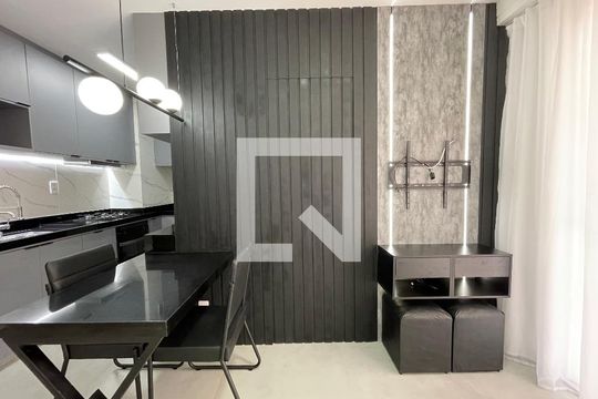 Sala de apartamento à venda com 2 quartos, 40m² em Vila Sônia, São Paulo