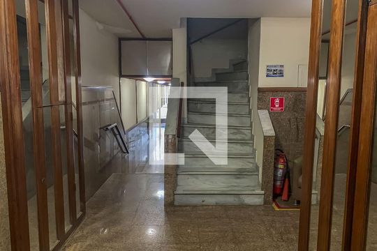 Hall de entrada de apartamento para alugar com 2 quartos, 64m² em Botafogo, Rio de Janeiro