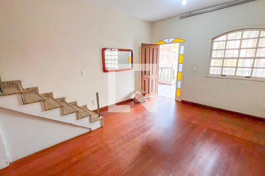 Sala de casa à venda com 5 quartos, 400m² em Canaa, Belo Horizonte