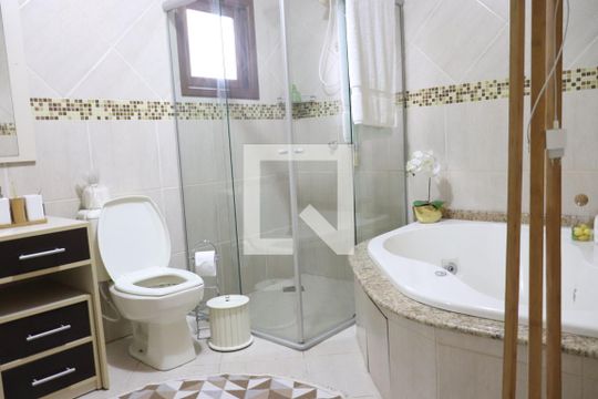 Banheiro da Suíte de casa à venda com 4 quartos, 321m² em Scharlau, São Leopoldo