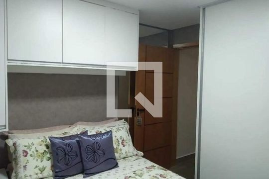 Casa à venda com 3 quartos, 200m² em Vila Formosa, São Paulo