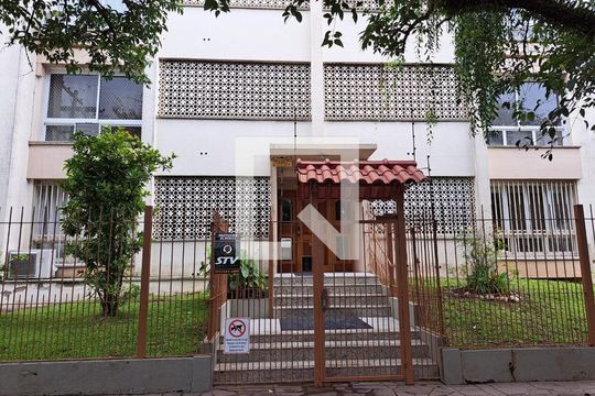Fachada de apartamento à venda com 3 quartos, 87m² em Navegantes, Porto Alegre