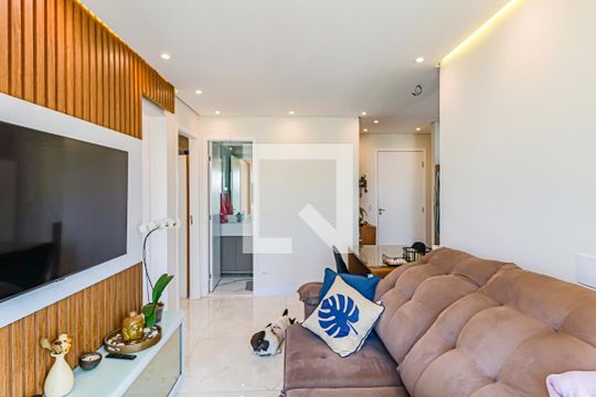 Sala de apartamento para alugar com 2 quartos, 42m² em Cidade dos Bandeirantes, São Paulo