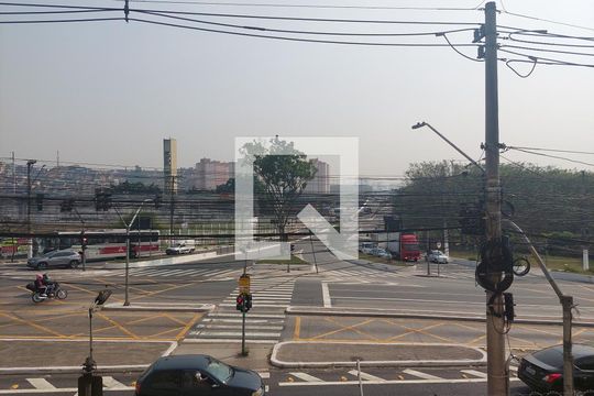 Vista da Sala de apartamento para alugar com 2 quartos, 36m² em Parque Alves de Lima, São Paulo