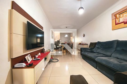 Sala de casa à venda com 3 quartos, 110m² em Jardim Odete, São Paulo