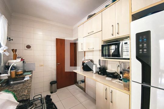 Cozinha de casa à venda com 3 quartos, 110m² em Jardim Odete, São Paulo