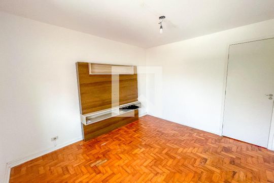 Quarto 1 de apartamento para alugar com 2 quartos, 60m² em Pinheiros, São Paulo