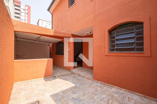 Quintal de casa à venda com 3 quartos, 280m² em Vila Madalena, São Paulo