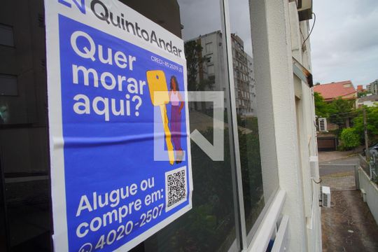 Adesivo de apartamento à venda com 1 quarto, 40m² em Petrópolis, Porto Alegre