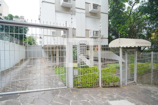 Fachada de apartamento à venda com 1 quarto, 40m² em Petrópolis, Porto Alegre