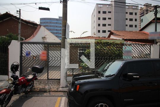 Fachada de casa à venda com 3 quartos, 0m² em Vila Antonieta, São Bernardo do Campo