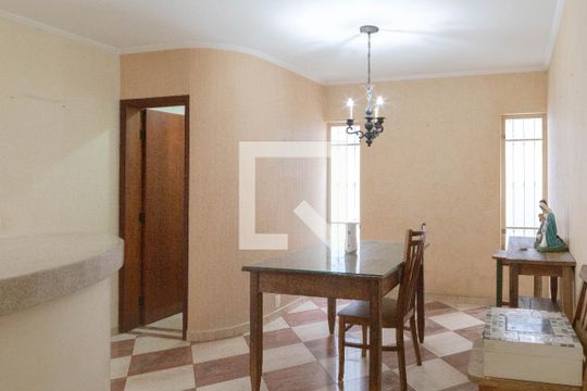 Copa de casa à venda com 3 quartos, 246m² em Vila Galvão, Guarulhos