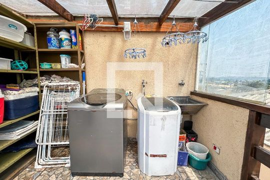 Área de serviço de casa à venda com 2 quartos, 150m² em Vila Califórnia(zona Sul), São Paulo