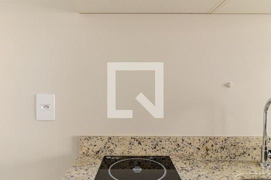 Cozinha de kitnet/studio à venda com 1 quarto, 22m² em Santa Cecília, São Paulo